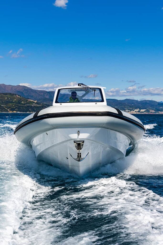 Pirelli 35 tecnoRib bow Pirelli 35 tecnoRib bow