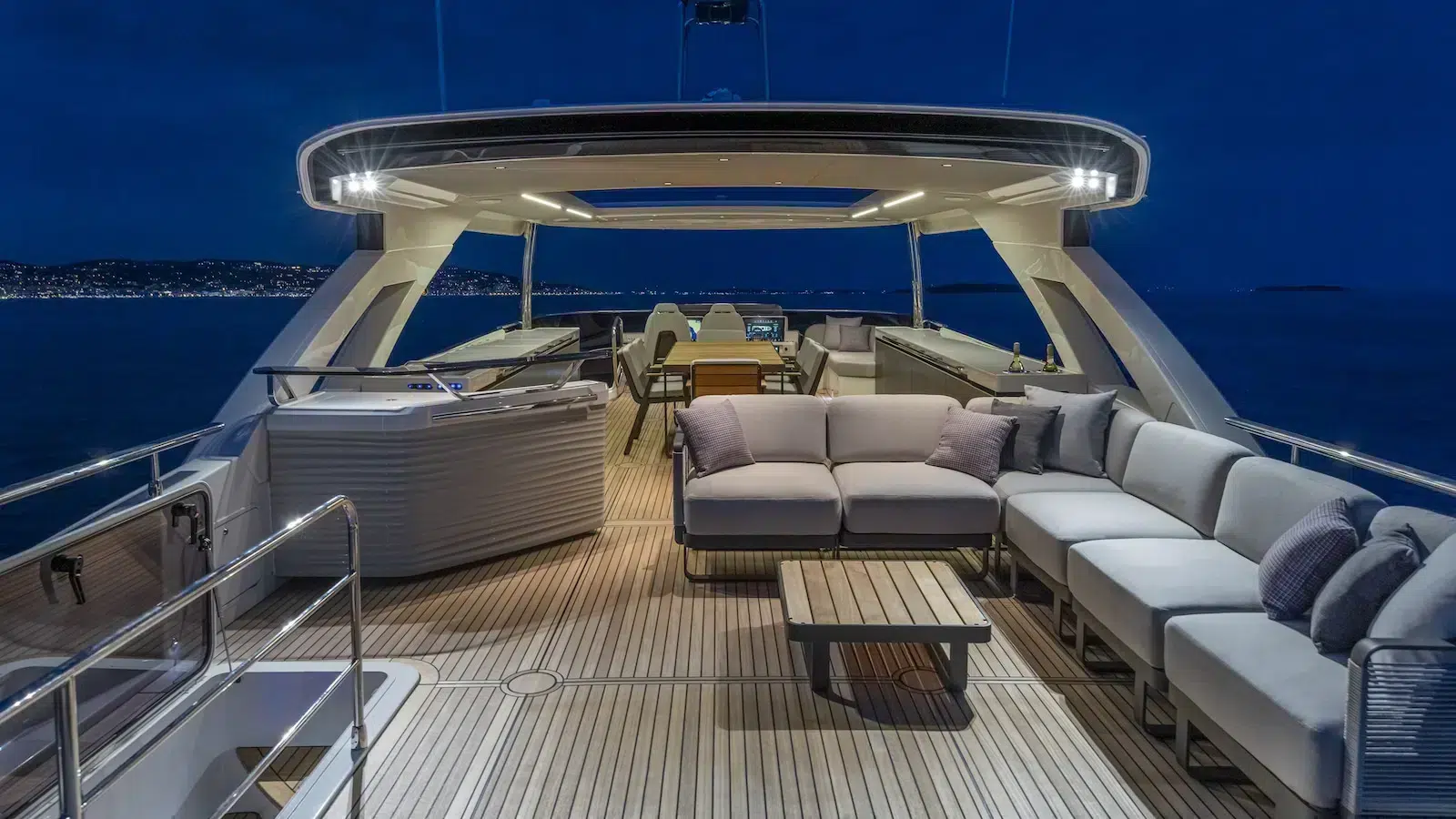 Flybridge-at-night