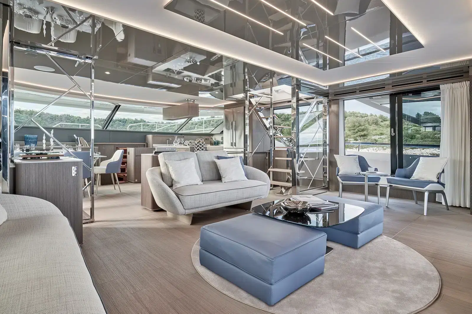 PRESTIGE-M8-Main-deck-1