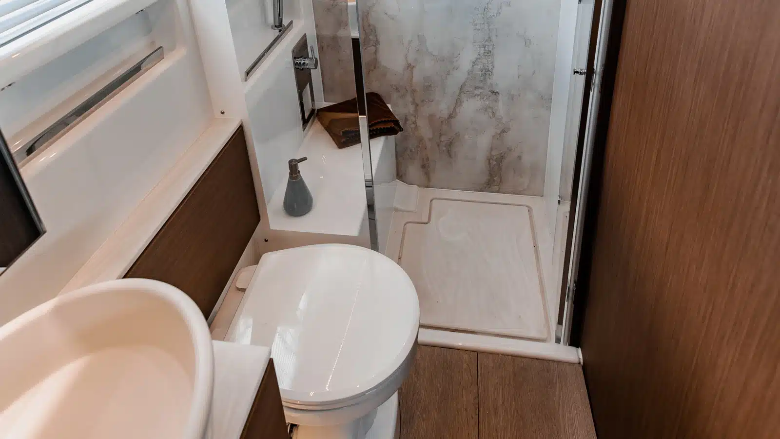WELLCRAFT-435-bagno