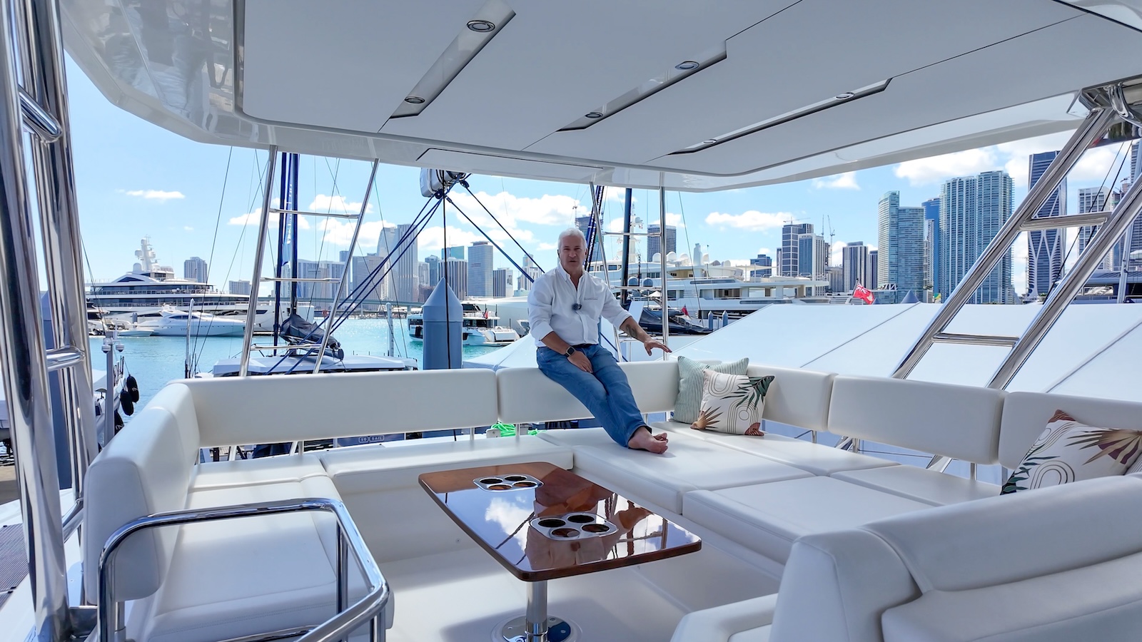 The Flybridge of the Aquila 50 Sail