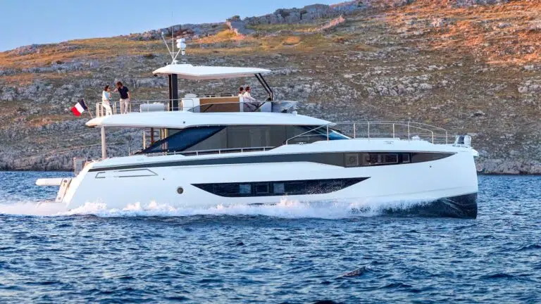 PRESTIGE M8 EVO SEA TRIAL COVER